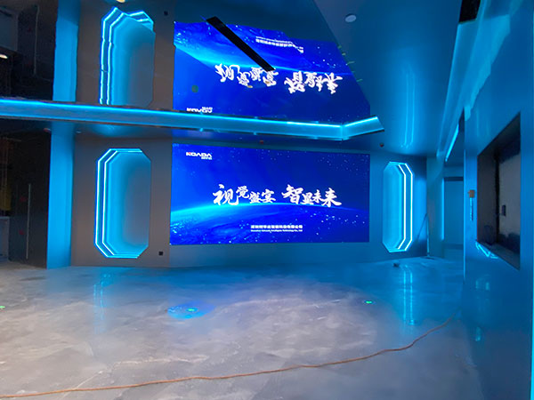 濟南 鼎冠鑫星 臺球連鎖應用柯華達P2.5室內全彩LED顯示屏